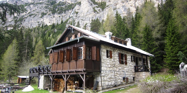 Picture of that hut